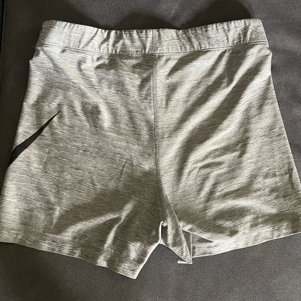 Light Gray/ Grey Nike Women’s Spandex Active Wear/ Shapewear [L]